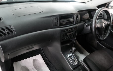 Toyota Corolla, 2002 год, 699 000 рублей, 18 фотография