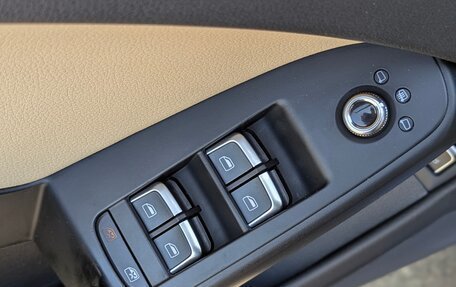 Audi A4, 2013 год, 999 000 рублей, 14 фотография