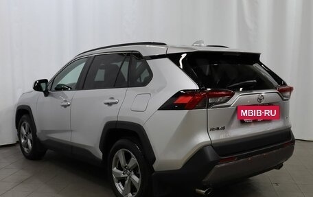 Toyota RAV4, 2020 год, 4 049 000 рублей, 6 фотография