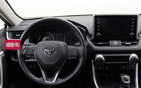 Toyota RAV4, 2020 год, 4 049 000 рублей, 14 фотография