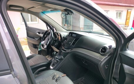 Chevrolet Orlando I, 2012 год, 1 150 000 рублей, 3 фотография