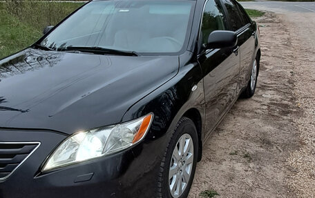 Toyota Camry, 2008 год, 990 000 рублей, 3 фотография