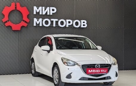 Mazda Demio IV, 2015 год, 1 120 000 рублей, 3 фотография