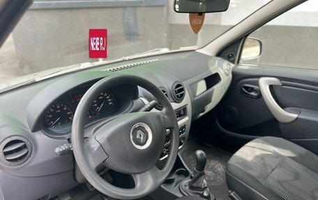 Renault Logan I, 2015 год, 680 000 рублей, 8 фотография