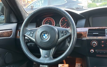 BMW 5 серия, 2004 год, 1 250 000 рублей, 13 фотография