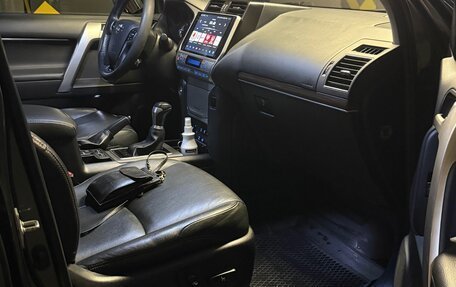 Toyota Land Cruiser Prado 150 рестайлинг 2, 2018 год, 4 370 000 рублей, 8 фотография