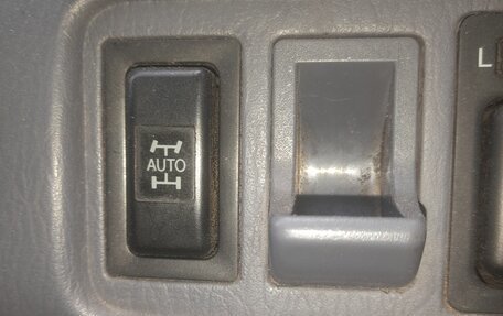 Toyota Gaia, 2000 год, 560 000 рублей, 7 фотография