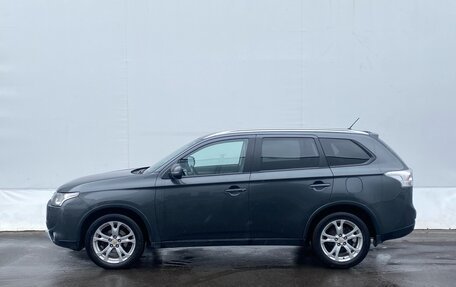 Mitsubishi Outlander III рестайлинг 3, 2014 год, 1 330 000 рублей, 5 фотография