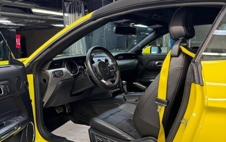 Ford Mustang VI рестайлинг, 2017 год, 3 699 000 рублей, 10 фотография