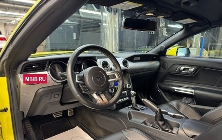 Ford Mustang VI рестайлинг, 2017 год, 3 699 000 рублей, 11 фотография