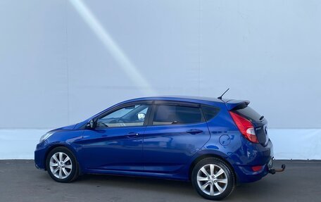 Hyundai Solaris II рестайлинг, 2012 год, 695 000 рублей, 7 фотография