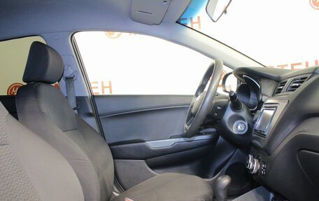 KIA Rio III рестайлинг, 2013 год, 1 015 000 рублей, 10 фотография