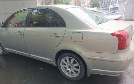 Toyota Avensis III рестайлинг, 2003 год, 465 000 рублей, 1 фотография