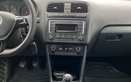 Volkswagen Polo VI (EU Market), 2017 год, 1 020 000 рублей, 14 фотография