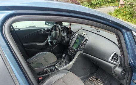 Opel Astra J, 2012 год, 800 000 рублей, 5 фотография