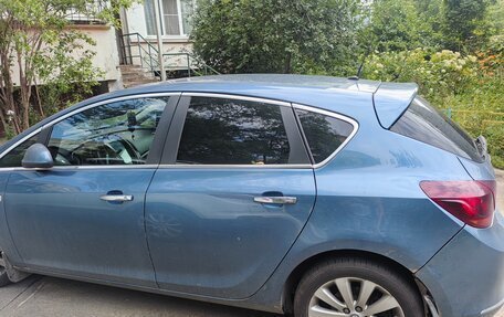 Opel Astra J, 2012 год, 800 000 рублей, 8 фотография