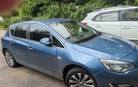 Opel Astra J, 2012 год, 800 000 рублей, 11 фотография