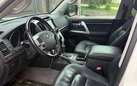 Toyota Land Cruiser 200, 2014 год, 4 700 000 рублей, 9 фотография