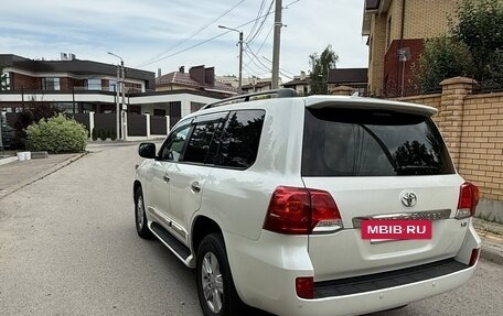 Toyota Land Cruiser 200, 2014 год, 4 700 000 рублей, 3 фотография