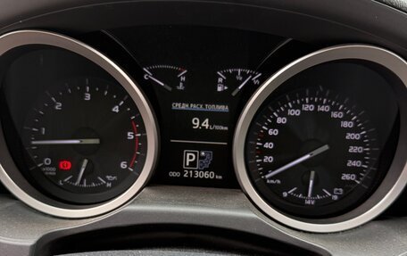 Toyota Land Cruiser 200, 2014 год, 4 700 000 рублей, 13 фотография