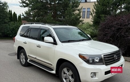 Toyota Land Cruiser 200, 2014 год, 4 700 000 рублей, 7 фотография