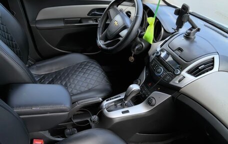 Chevrolet Cruze II, 2014 год, 690 000 рублей, 8 фотография