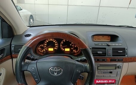 Toyota Avensis III рестайлинг, 2003 год, 465 000 рублей, 4 фотография