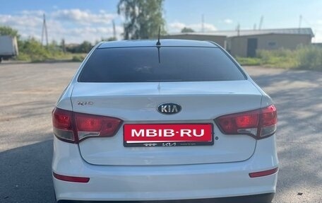 KIA Rio III рестайлинг, 2015 год, 750 000 рублей, 6 фотография