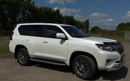 Toyota Land Cruiser Prado 150 рестайлинг 2, 2018 год, 4 250 000 рублей, 3 фотография