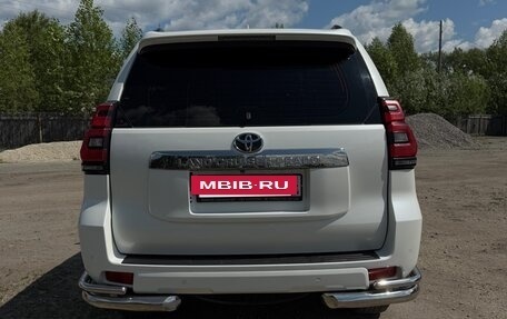 Toyota Land Cruiser Prado 150 рестайлинг 2, 2018 год, 4 250 000 рублей, 5 фотография