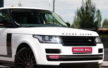 Land Rover Range Rover IV рестайлинг, 2014 год, 3 985 000 рублей, 3 фотография