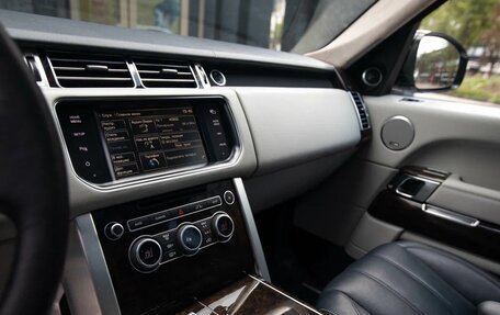 Land Rover Range Rover IV рестайлинг, 2014 год, 3 985 000 рублей, 19 фотография