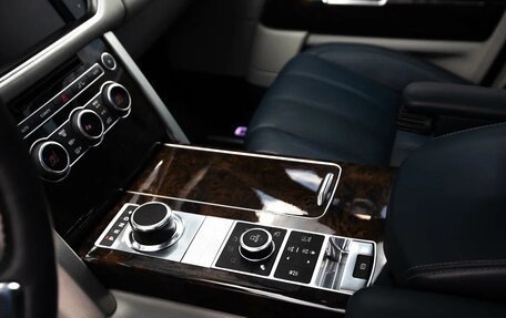 Land Rover Range Rover IV рестайлинг, 2014 год, 3 985 000 рублей, 20 фотография
