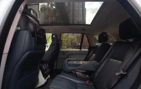 Land Rover Range Rover IV рестайлинг, 2014 год, 3 985 000 рублей, 26 фотография