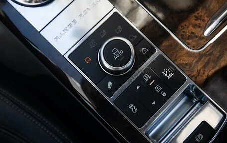 Land Rover Range Rover IV рестайлинг, 2014 год, 3 985 000 рублей, 31 фотография