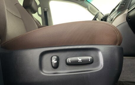 Toyota Land Cruiser 200, 2011 год, 3 197 000 рублей, 18 фотография