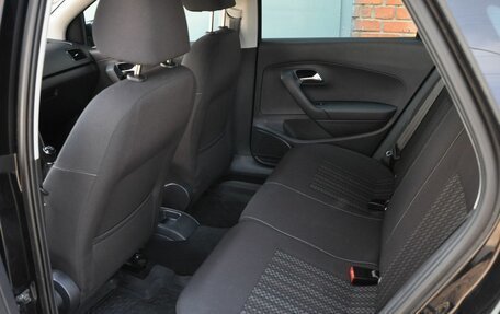 Volkswagen Polo VI (EU Market), 2015 год, 930 000 рублей, 11 фотография