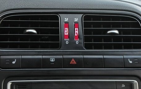 Volkswagen Polo VI (EU Market), 2015 год, 930 000 рублей, 15 фотография