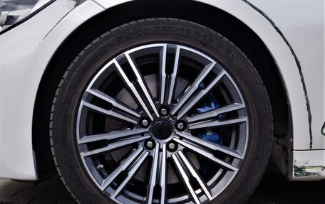 BMW 3 серия, 2019 год, 2 650 000 рублей, 11 фотография