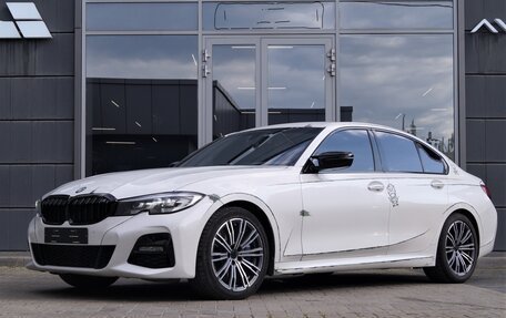 BMW 3 серия, 2019 год, 2 650 000 рублей, 3 фотография