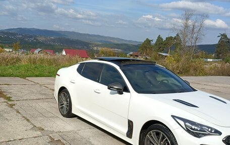 KIA Stinger I, 2018 год, 2 700 000 рублей, 24 фотография
