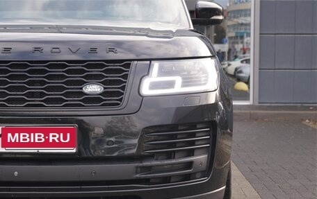 Land Rover Range Rover IV рестайлинг, 2018 год, 5 100 000 рублей, 10 фотография