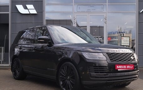 Land Rover Range Rover IV рестайлинг, 2018 год, 5 100 000 рублей, 9 фотография