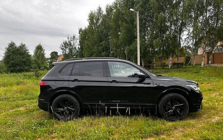 Volkswagen Tiguan II, 2021 год, 3 850 000 рублей, 5 фотография