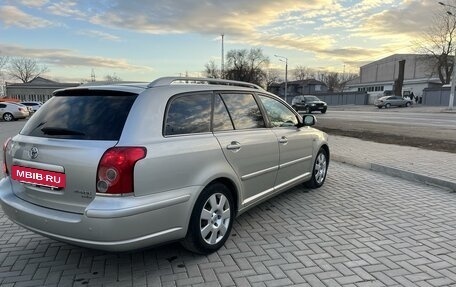 Toyota Avensis III рестайлинг, 2006 год, 420 000 рублей, 2 фотография