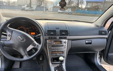Toyota Avensis III рестайлинг, 2006 год, 420 000 рублей, 12 фотография