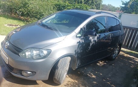 Volkswagen Golf Plus II, 2012 год, 800 000 рублей, 3 фотография