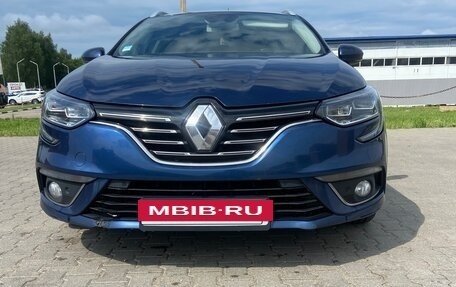 Renault Megane IV, 2020 год, 2 000 000 рублей, 2 фотография