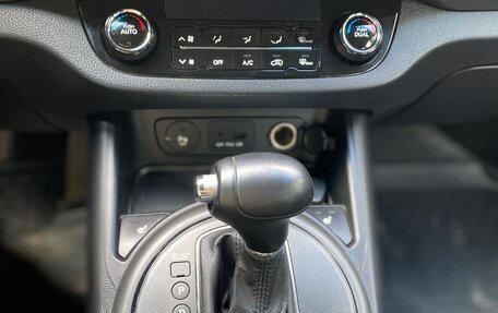 KIA Sportage III, 2011 год, 1 100 000 рублей, 13 фотография