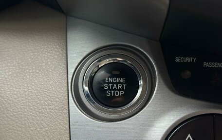 Toyota RAV4, 2006 год, 1 200 000 рублей, 18 фотография
